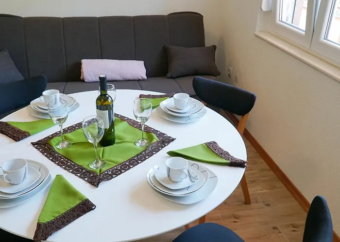 Nora Wine House Apartment Split