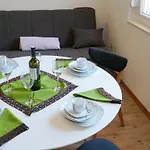 Nora Wine House Lägenhet Split