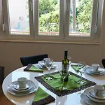 Nora Wine House Lägenhet