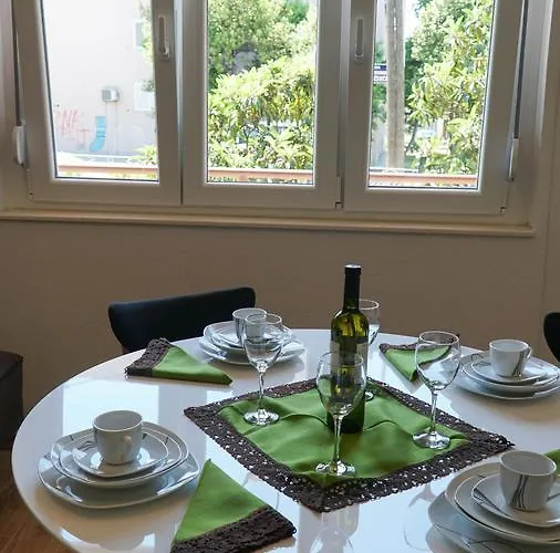 Nora Wine House Апартаменты